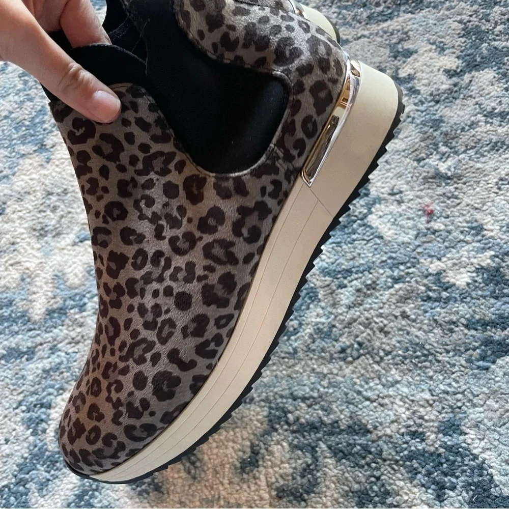Kenneth Cole REACTION Women's Cameron Chelsea Jogger Sneaker‎_5